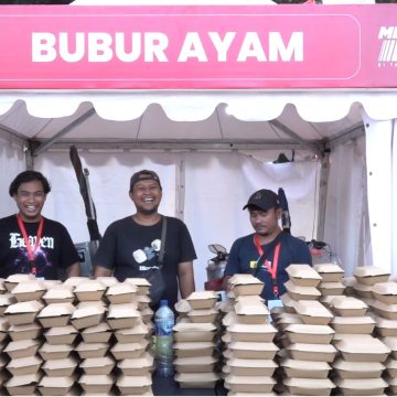 Merdeka Run Ramai Peminat, UMKM Kuliner Dedek Siapkan 4.800 Porsi Bubur Ayam Merdeka Run Ramai Peminat, UMKM Kuliner Dedek Siapkan 4.800 Porsi Bubur Ayam