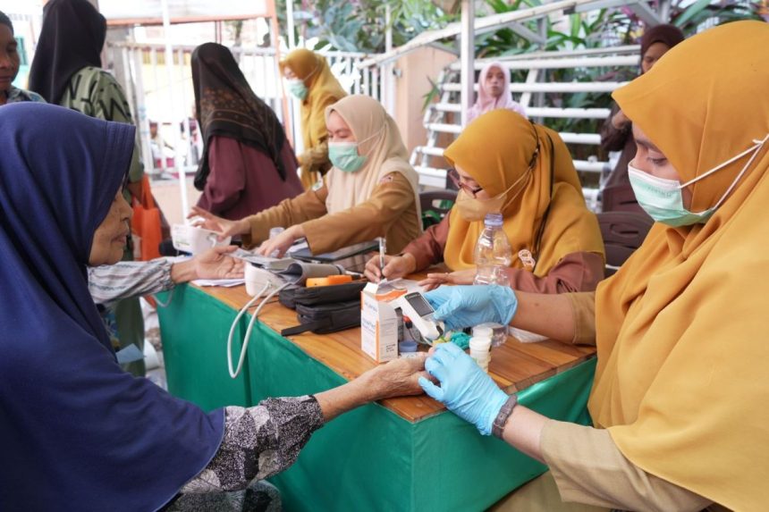 Pelindo Gelar Layanan Kesehatan Gratis untuk 200 Warga Rentan di Makassar