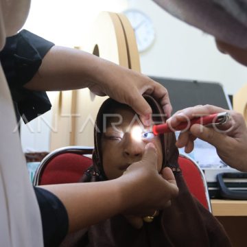 Pemeriksaan Kesehatan Mata Siswa SLB: Pentingnya Deteksi Dini untuk Anak Berkebutuhan Khusus