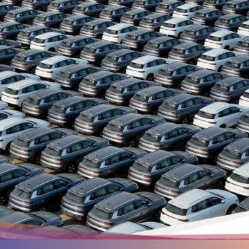 Penjualan Mobil China Terjun Bebas: Apa yang Terjadi?