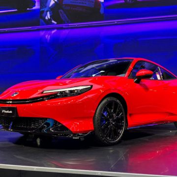 Persaingan Ketat Industri Otomotif Nasional: Fokus pada Peningkatan Teknologi Keselamatan