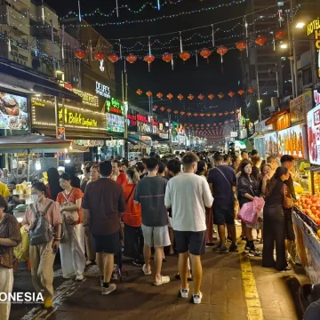 Pesona Malam di Bukit Bintang: Pusat Belanja dan Kuliner Terbaik Kuala Lumpur