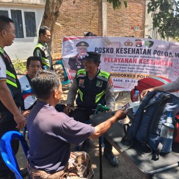 Polda NTB Dirikan Posko Kesehatan untuk Warga Pasca Kebakaran Rumah Adat Sade