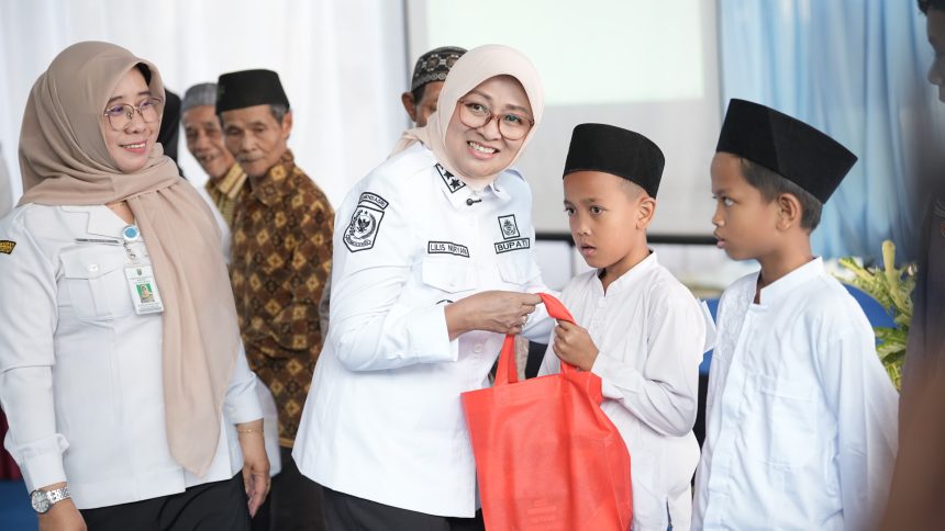Program “Cerdas dan Sehat Bareng Biyunge” Sapa Warga Sruweng, Sediakan Layanan Kesehatan Gratis hingga Sunatan Massal – kebumenkab.go.id (Indonesia)
