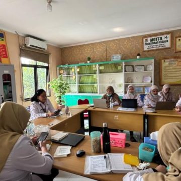 Puskesmas Cisauk Gelar Lokakarya Mini Bulanan untuk Tingkatkan Koordinasi Program Kesehatan