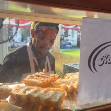 Ribuan Pelaku UMKM Kuliner Ramaikan Perayaan HUT ke-81 RI di Istana dan Monas Ribuan Pelaku UMKM Kuliner Ramaikan Perayaan HUT ke-81 RI di Istana dan Monas