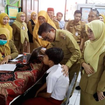 Sachrudin: Kesehatan Anak adalah Investasi Masa Depan, Tinjau CKG dan BIAS Sachrudin: Kesehatan Anak adalah Investasi Masa Depan, Tinjau CKG dan BIAS