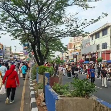 Serunya CFD Margonda: Berburu Kuliner dan Lari Pagi di Akhir Pekan
