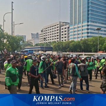 Tips Alternatif Hindari Kemacetan Saat Demo dan Peluang Kemitraan Sewa Lahan Stasiun Pengisian Boost dari ALVA Tips Alternatif Hindari Kemacetan Saat Demo dan Peluang Kemitraan Sewa Lahan Stasiun Pengisian Boost dari ALVA