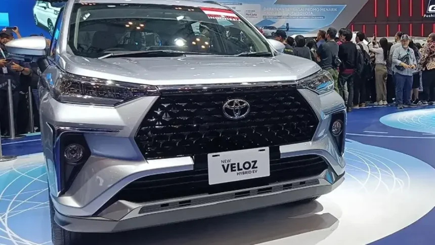 Toyota Catat Lonjakan Penjualan Mobil Elektrifikasi Hampir Dua Kali Lipat di GIIAS 2026