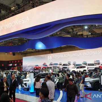Toyota Raup 6.175 Pesanan di GIIAS 2026, Mobil Elektrifikasi Mendominasi