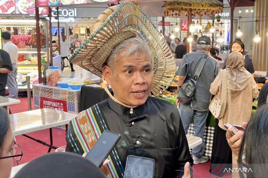 Tradisi Kebersihan Kuliner di Kampung Legendaris: Inspeksi Dapur Rutin