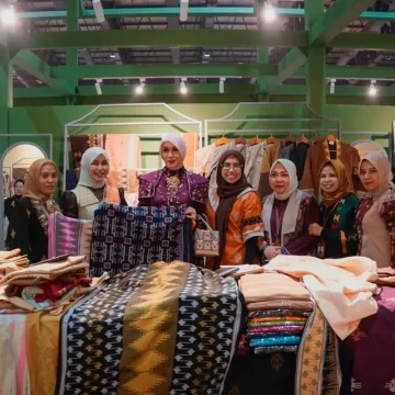 UMKM Sultra Pamerkan Tenun dan Kuliner Khas di KKI 2026