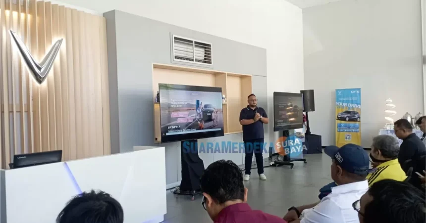 VinFast Pamerkan Jajaran Mobil Listrik Terbaru di GIIAS Surabaya 2026