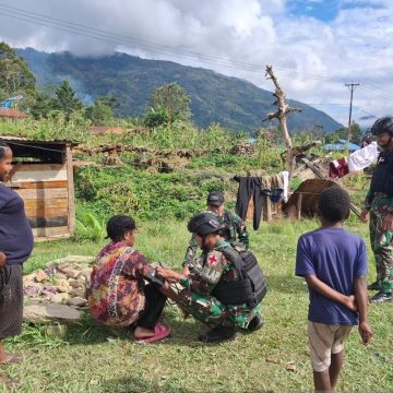 Yonif 511/DY Gelar Layanan Kesehatan Gratis untuk Warga Karubaga, Tolikara