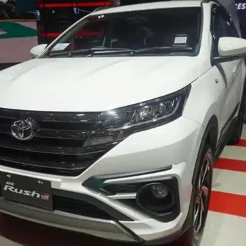 6 Fitur Toyota Rush yang Bikin Perjalanan Semakin Nyaman