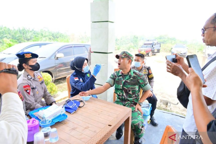 Brimob Jambi Gelar Pemeriksaan Kesehatan untuk Petugas Satgas Karhutla di Batang Hari Brimob Jambi Gelar Pemeriksaan Kesehatan untuk Petugas Satgas Karhutla di Batang Hari