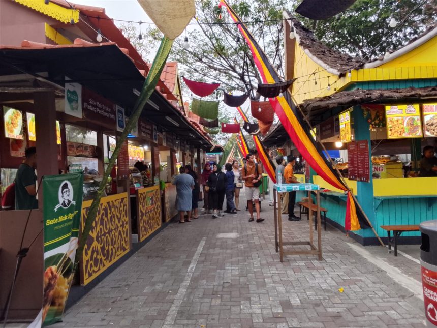 Keramaian Tak Surut di Festival Kuliner Serpong Menjelang Penutupan