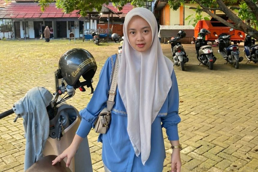 Manfaat Aplikasi JKN BPJS Kesehatan: Pandangan Mahasiswi Manfaat Aplikasi JKN BPJS Kesehatan: Pandangan Mahasiswi