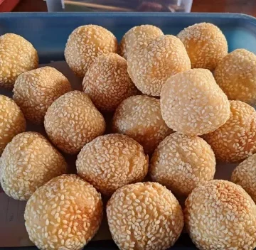 Menelusuri Kelezatan Onde-Onde Kumbu, Warisan Kuliner Tradisional Jawa