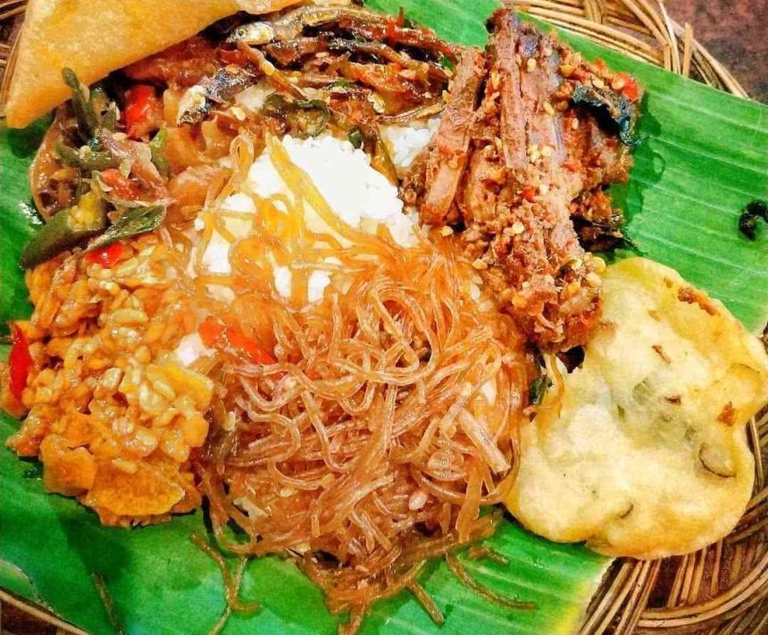 Nasi Langgi: Kuliner Legendaris dengan Cerita Tersembunyi yang Jarang Terungkap Nasi Langgi: Kuliner Legendaris dengan Cerita Tersembunyi yang Jarang Terungkap