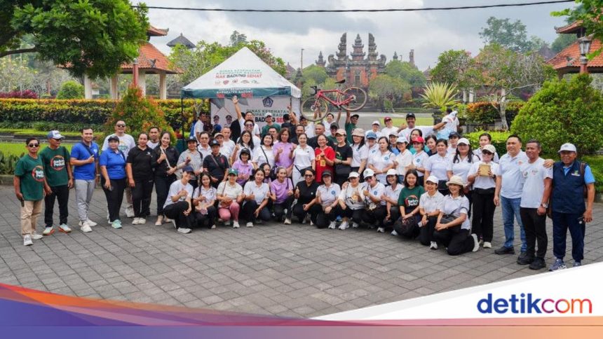 PKK Badung Gelar Jalan Sehat dan Pemeriksaan Kesehatan Rutin Setiap Minggu