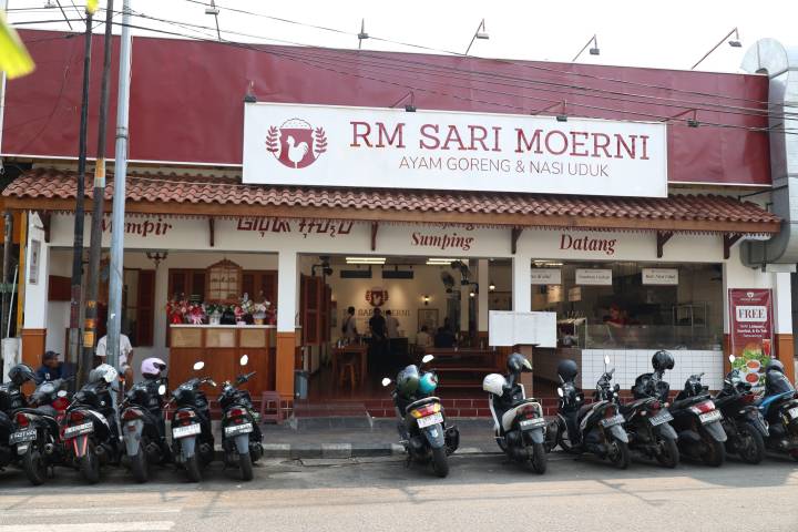 RM Sari Moerni: Destinasi Kuliner Baru di Kota Tangerang dengan Cita Rasa Betawi-Sunda RM Sari Moerni: Destinasi Kuliner Baru di Kota Tangerang dengan Cita Rasa Betawi-Sunda