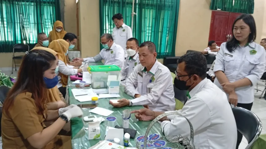 Sinergi Kemenag Lamteng dan Puskesmas Gunung Sugih: Kesehatan Pegawai Menjadi Prioritas Sinergi Kemenag Lamteng dan Puskesmas Gunung Sugih: Kesehatan Pegawai Menjadi Prioritas